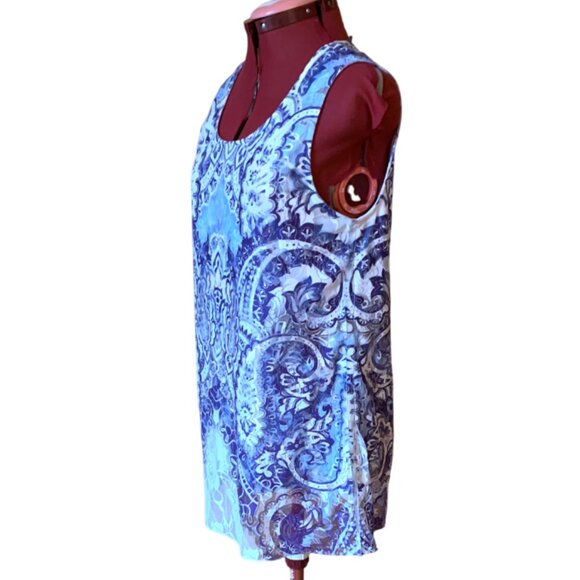 LE GRENIER -  Blue & white Lace Layered Sleeveless Top L - Picture 2 of 8